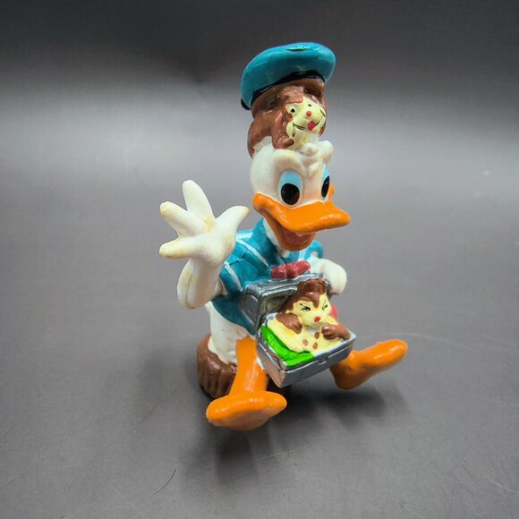 Donald Duck Chip and Dale Hiding Pvc Figure Disney Vintage Applause 2 inch - Picture 2 of 6